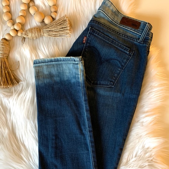 Levi’s Modern Rise Skinny Jean With Ombré Wash - Picture 3 of 8